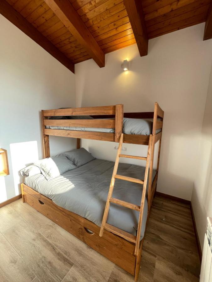 Casa De Les Escoles, Espinalbet - Alberga Castellar del Riu 외부 사진