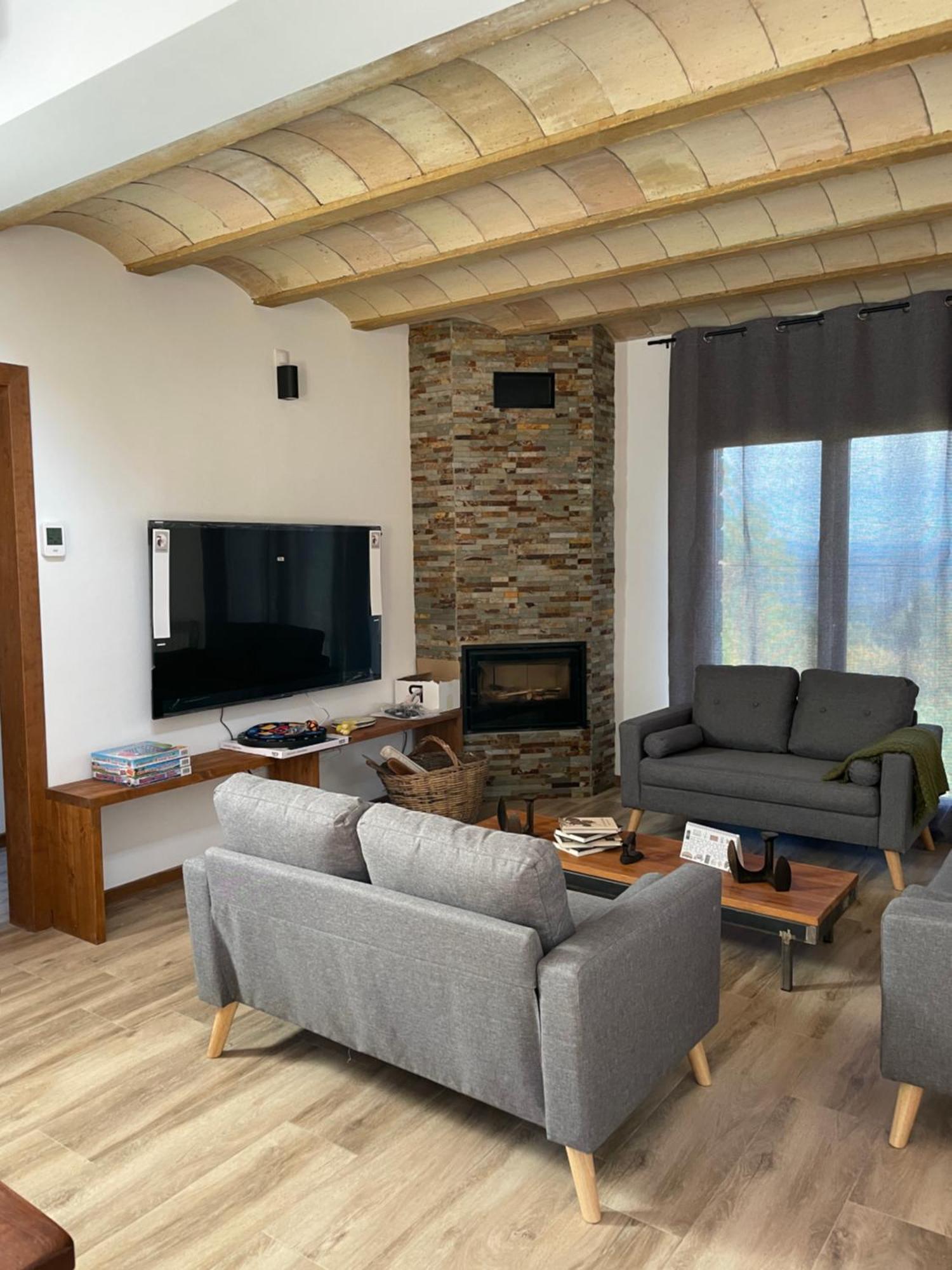 Casa De Les Escoles, Espinalbet - Alberga Castellar del Riu 외부 사진
