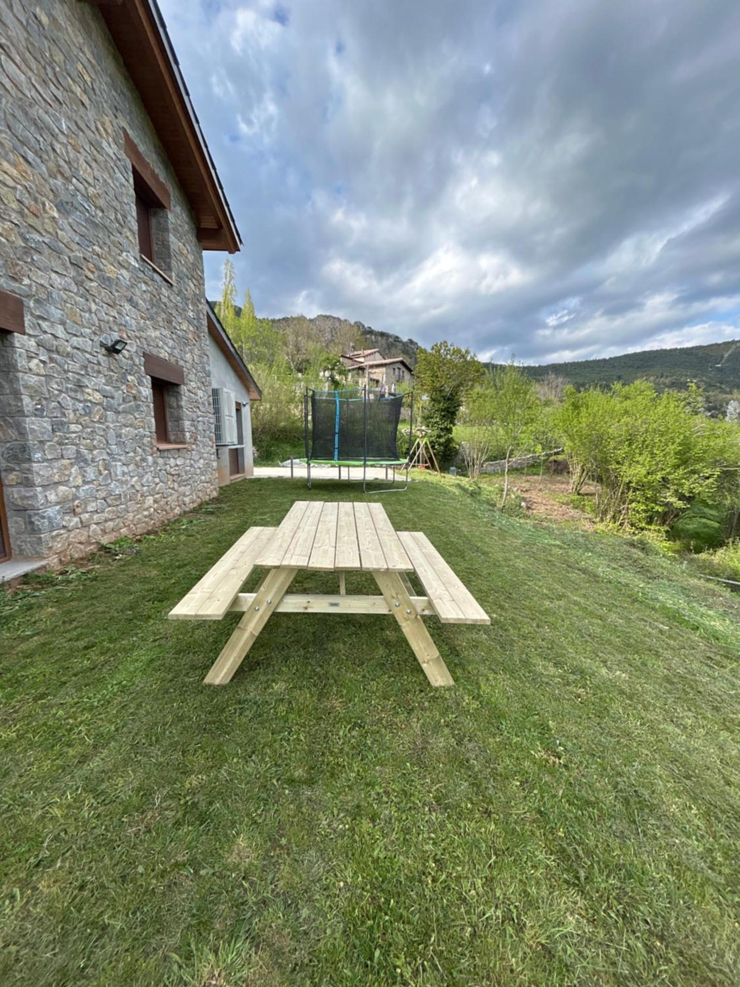 Casa De Les Escoles, Espinalbet - Alberga Castellar del Riu 외부 사진